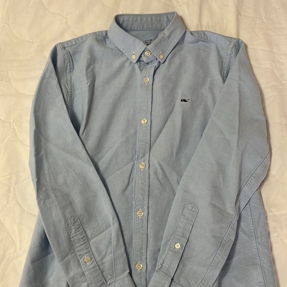 Vineyard Vines Boys Button Down Shirts (2) size Large - Picture 3 of 8